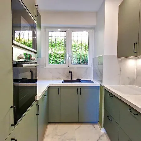 ホテル Henri Camille Real Estate -victoire - One Bedroom Sea View